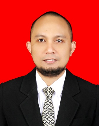 Dr. Kindom Makkulawuzar, S.HI,MH
